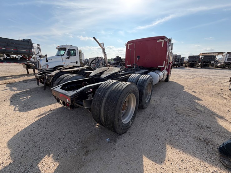 2015-western-star-4900ex-image-5