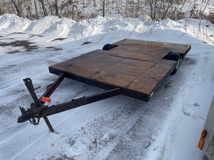 #2051-•-utility-trailer-(of)-image-1