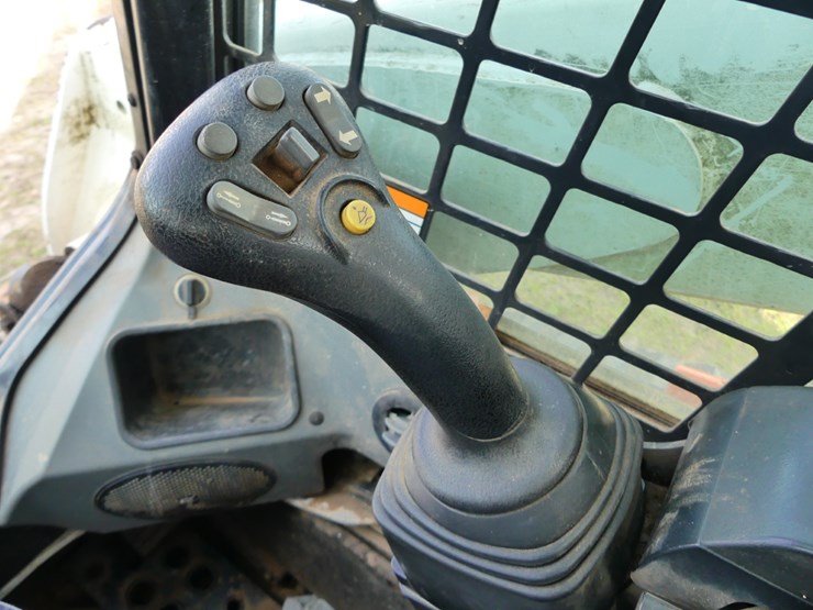 2018-bobcat-t650-image-14