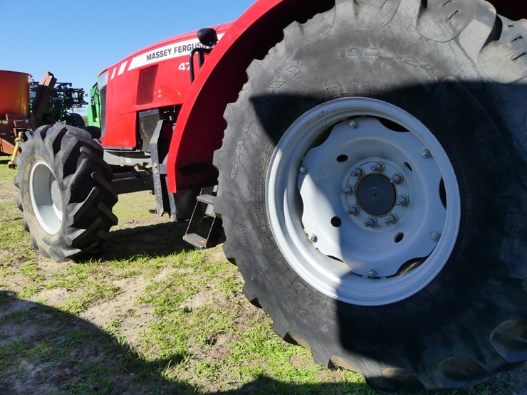 massey-ferguson-4710-image-8