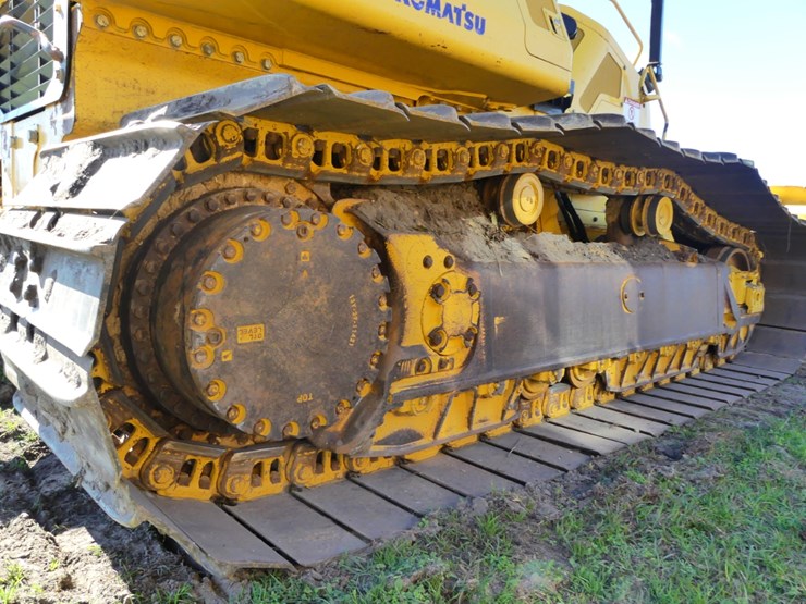 2022-komatsu-d61px-image-6