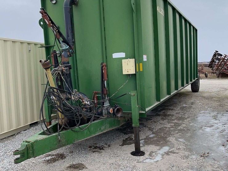 balzer-frac-tank,-21,000-gallons,-computer-hydraulic-control-box,-1-owner,-always-washed,-good-shape-image-1