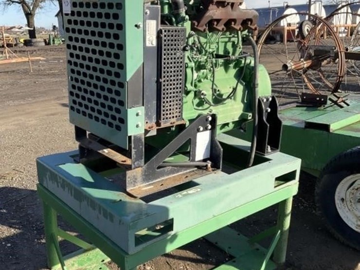 john-deere-4-cyl-stationary-engine-image-1