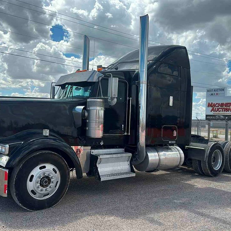 2006 KENWORTH W900
