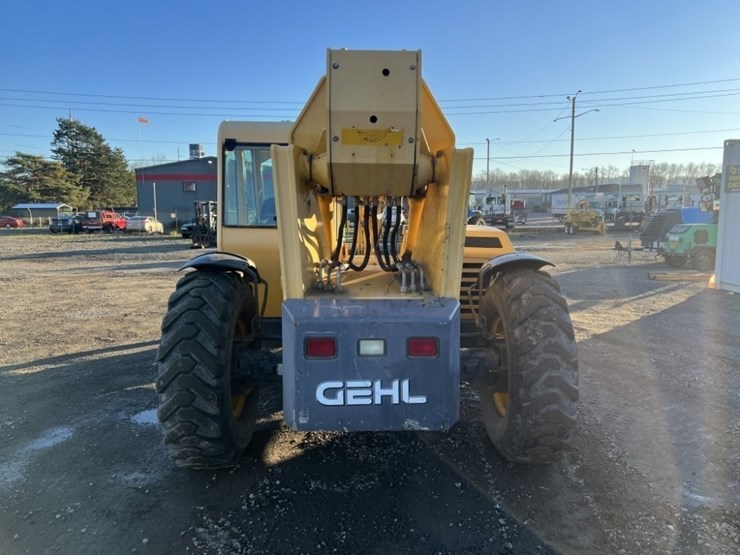2004-gehl-dl10h44-image-5