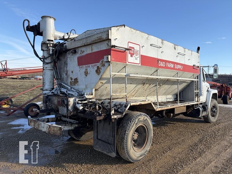 1981-international-s1900-image-3