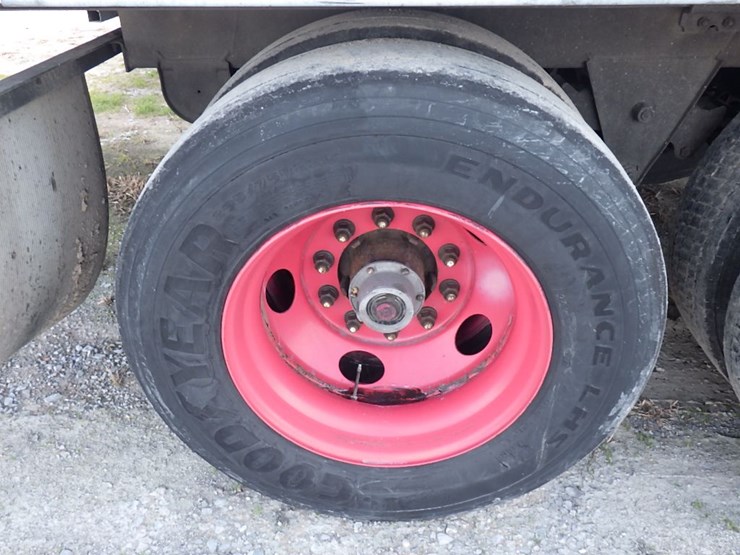 hyundai-translead-image-12