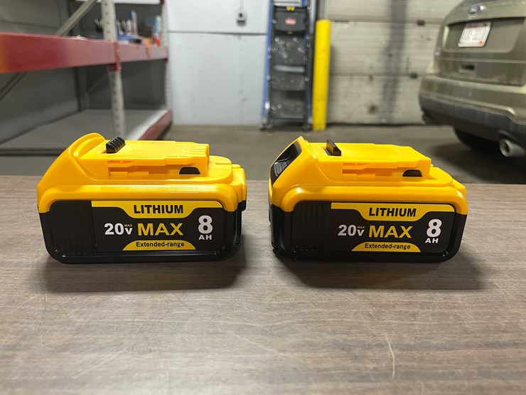 #2059-•-new-dewalt-campatible-20v-batteries-(cw)-image-1