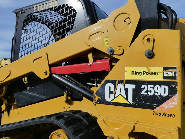 2019-caterpillar-259d-image-9