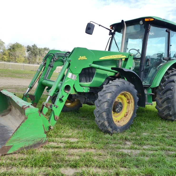 JOHN DEERE 5525