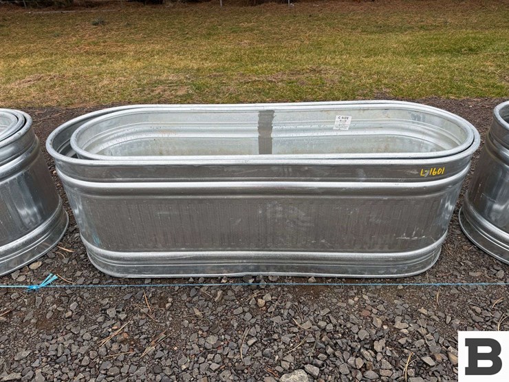 behlen-country-galvanized-round-end-stock-tanks---factory-defect/damaged-image-1