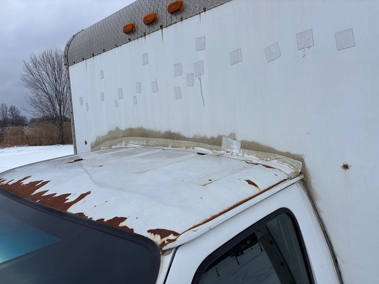 #1117-•-2005-ford-econoline-w/-15'-abc-van-body-image-26