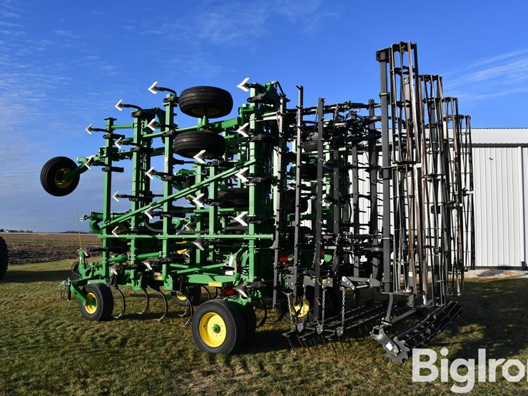 2018-john-deere-2018-image-7