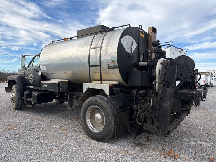 1994-ford-f700-image-5