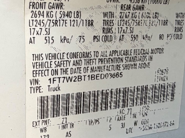 2011-ford-f250-xl-image-14