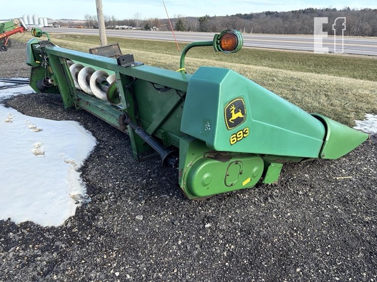 john-deere-693-image-6