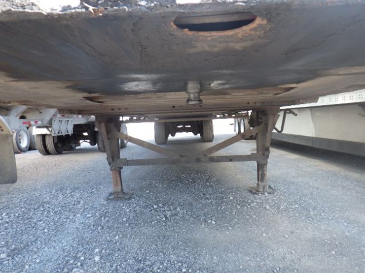 2015-great-dane-van-image-3