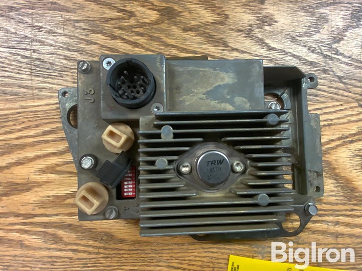 john-deere-tachometer-image-9