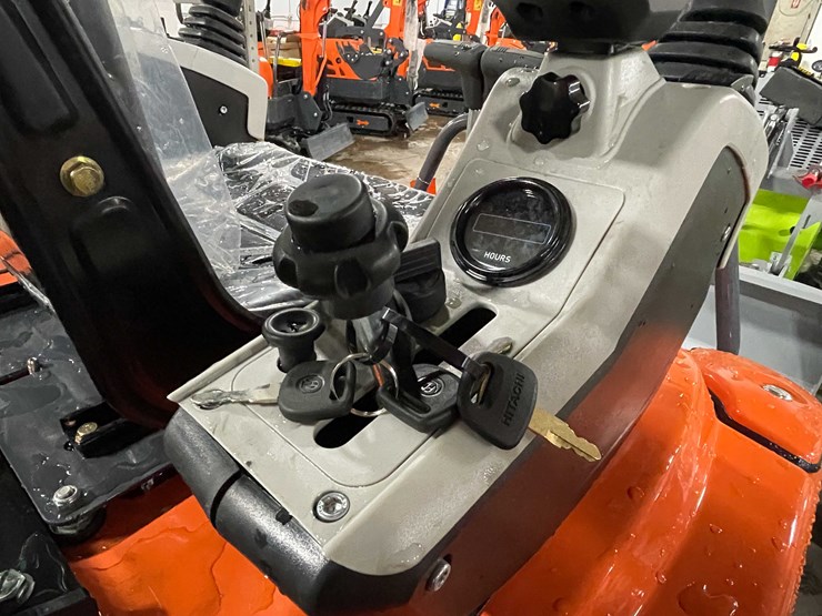 #2002-•-2025-unused-me18-mini-excavator-(o9)-image-9