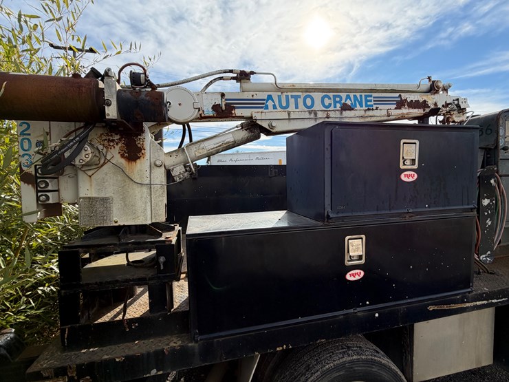 2008-ford-f550-xl-image-8