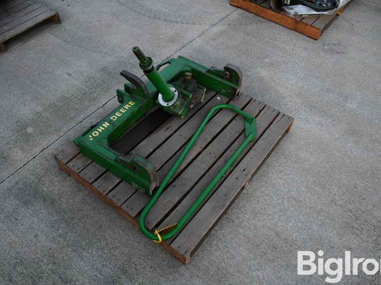 pallet-of-john-deere-support-image-3