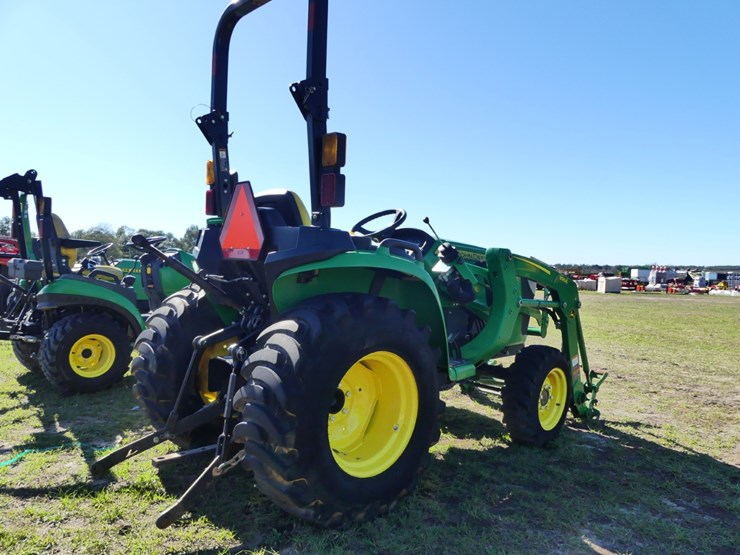 2022-john-deere-3025e-image-3