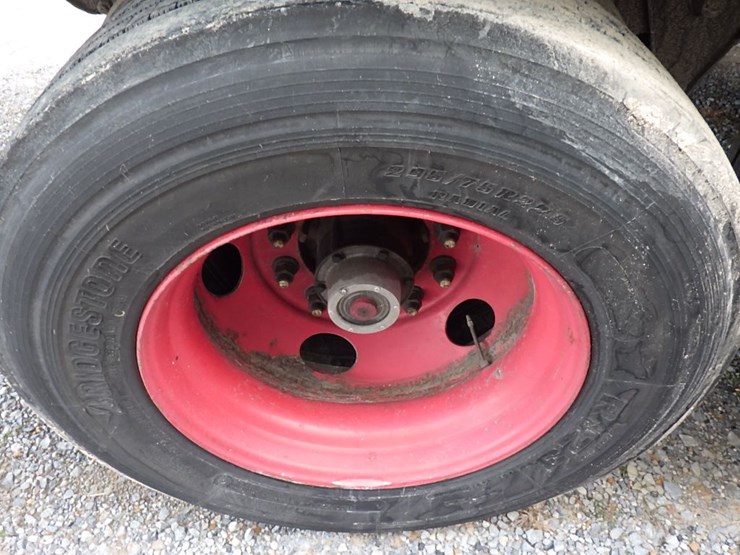 hyundai-translead-image-11