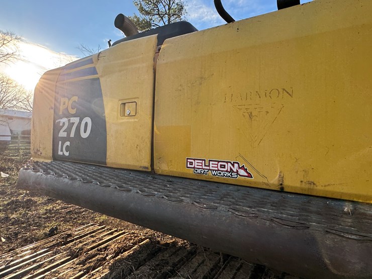 komatsu-pc270-lc-8-image-27