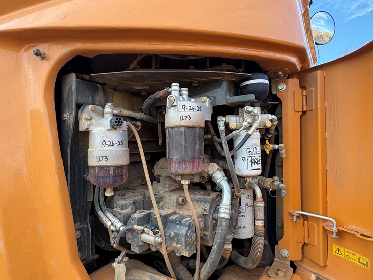 #2943-•-case-cx145sr-excavator-image-74