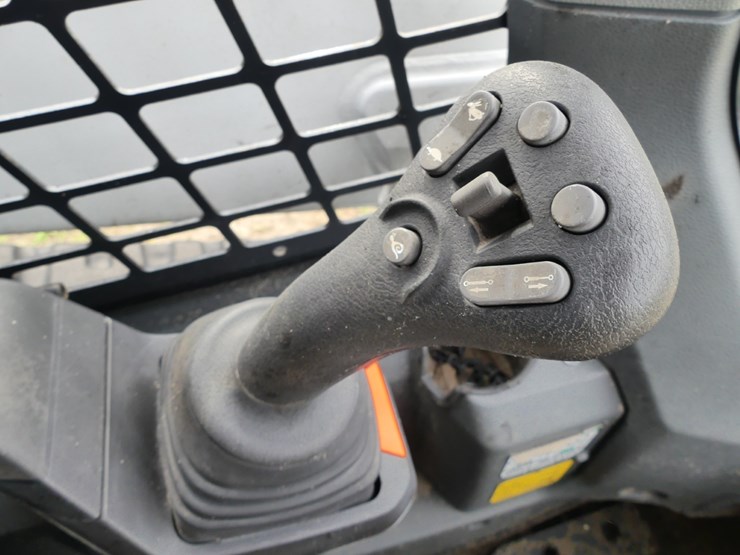 2023-bobcat-t66-image-14