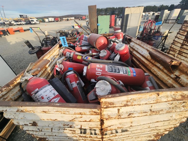 #6033-•-forkable-bin-of-misc.-fire-extinguishers-image-5