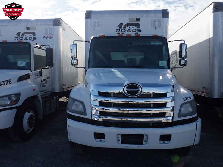 2020-hino-268a-image-2