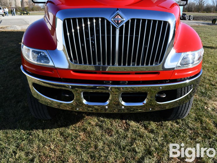 2007-international-durastar-4400-image-9