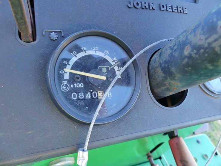 john-deere-655-image-11