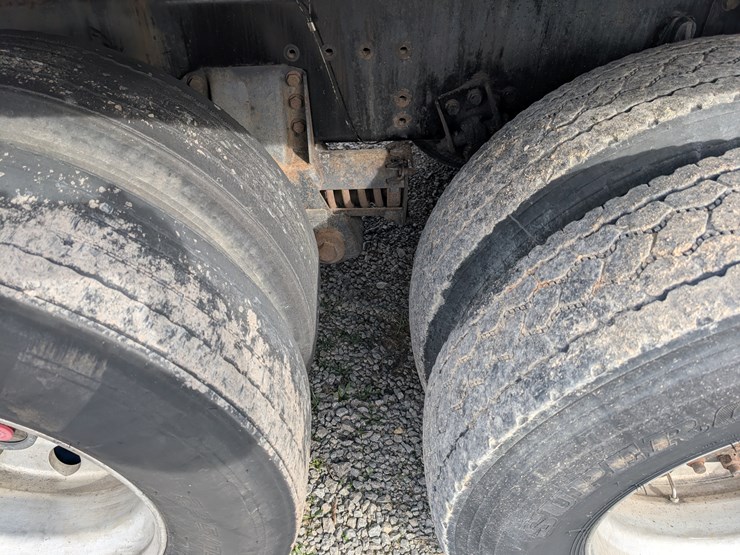 2001-national-1800-image-18