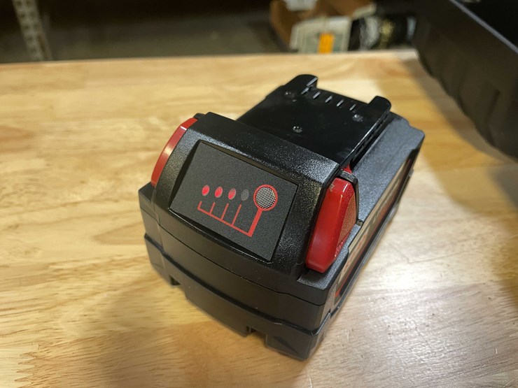 #2047-•-milwaukee-compatible-18v-mini-cordless-chainsaw-kit-with-18v-8ah-battery,-in-case-(pr12)-image-10