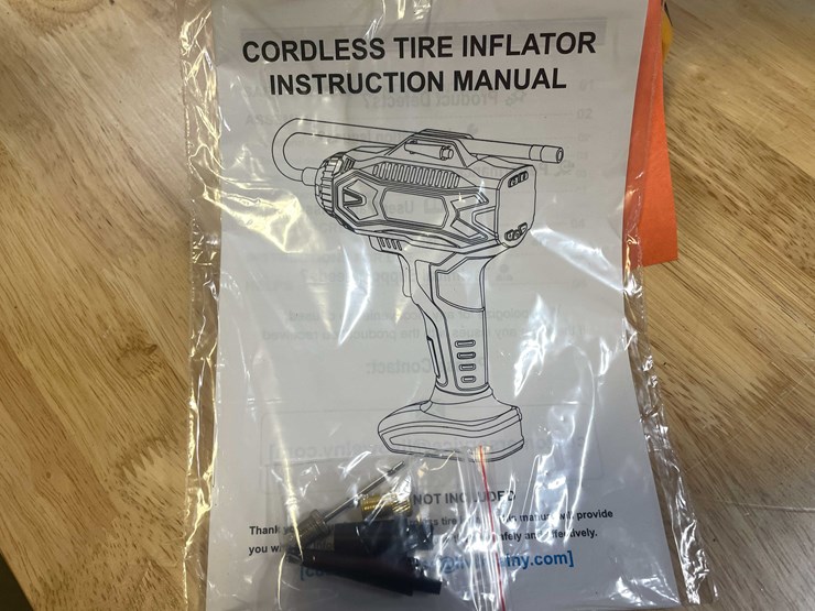 #2035-•-dewalt-compatible-20v-air-compressor-for-airing-up-tires,-etc-(pr12)-image-9