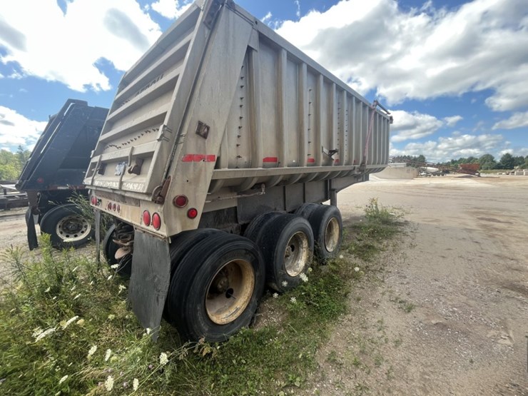 1996-fruehauf-train-image-9