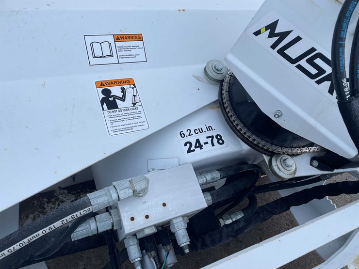 #1996-•-2024-muskox-78”-skid-steer-snow-blower---the-snow-blower-that-back-drags!-(o4)-image-13