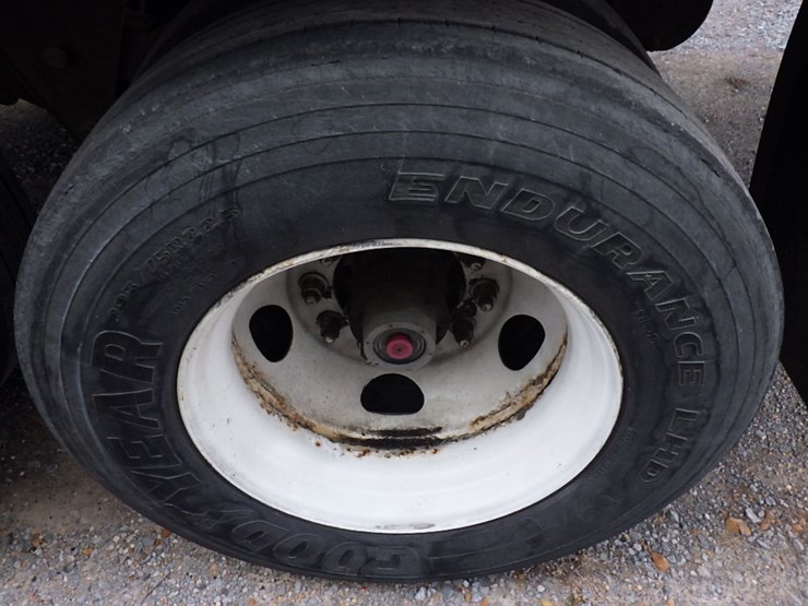 hyundai-translead-image-20