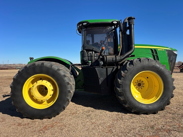 john-deere-9560r-image-32