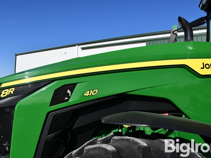 2022-john-deere-8r-410-image-13
