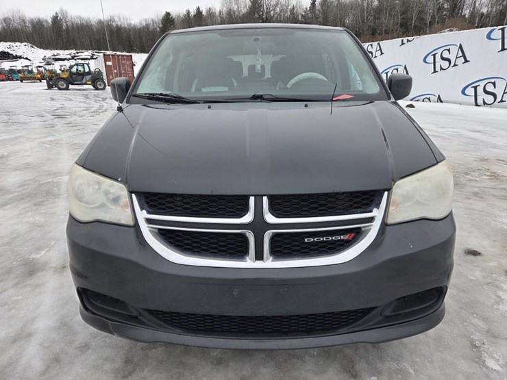 2012-dodge-grand-caravan-image-8