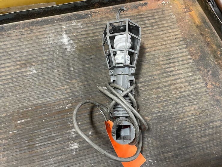 #2049-•-misc.-auto-items-(pr18)-image-8