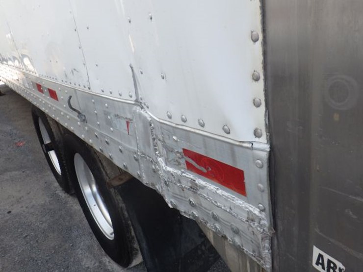 2015-great-dane-van-image-18