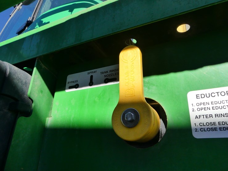 2022-john-deere-r4023-image-16