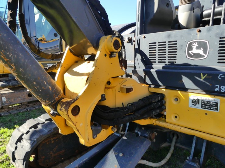 2011-deere-50d-image-11