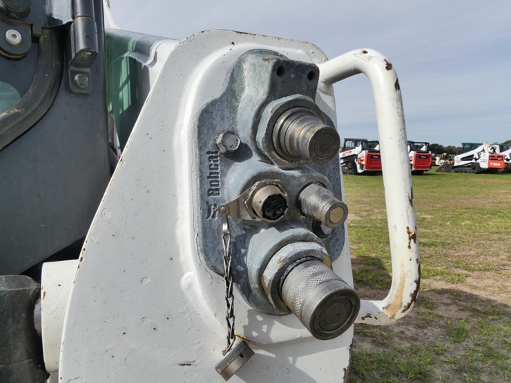 2018-bobcat-t770-image-11