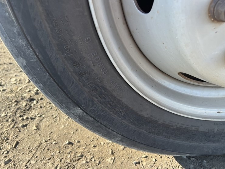 2015-ford-f450-xlt-sd-image-16