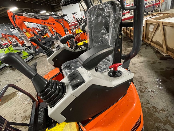 #2004-•-2025-unused-me18-mini-excavator-(o9)-image-5
